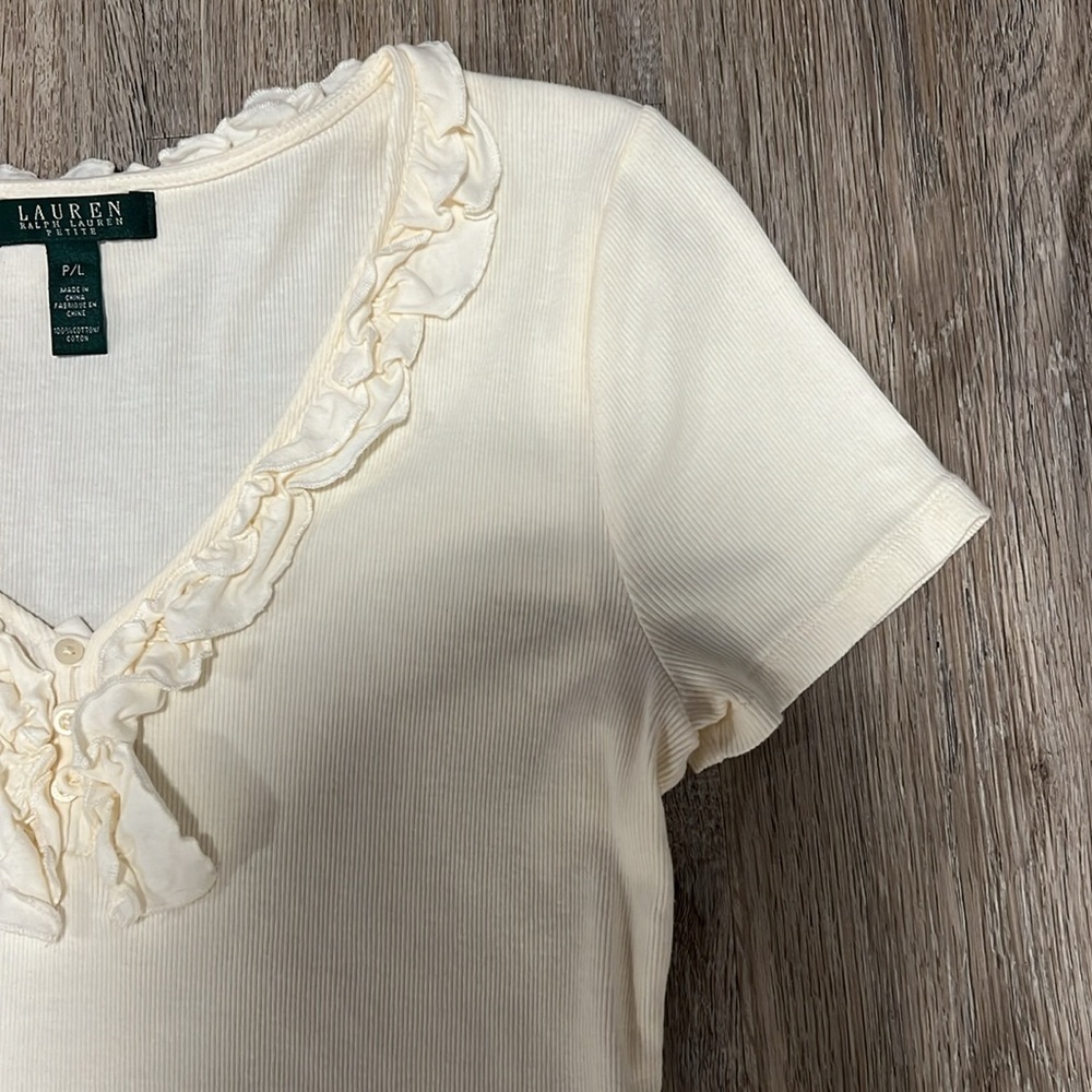 Lauren Ralph Lauren Ruffle V-neck Ribbed Top​​​ - Picture 4 of 11